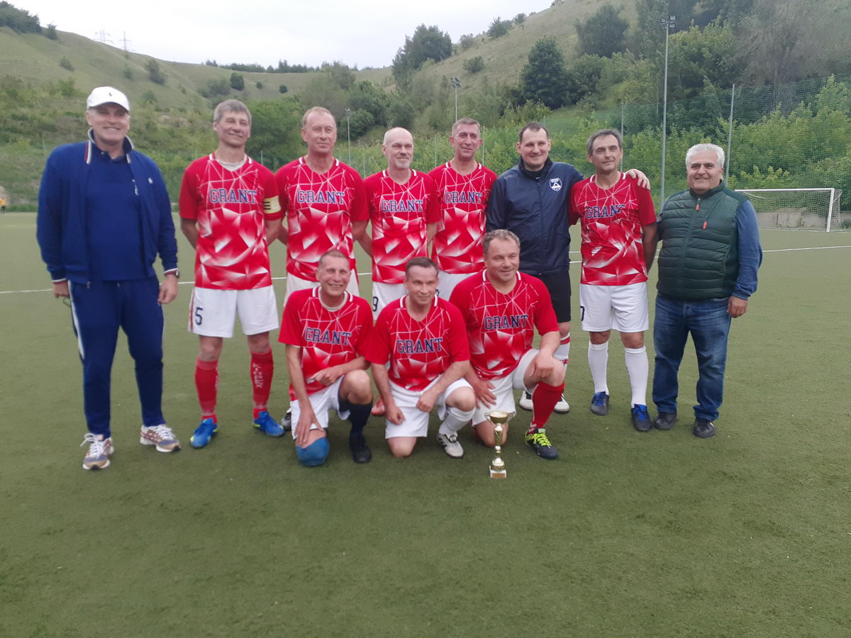 Команда «Грант» победитель кубка Саратова 2022/23